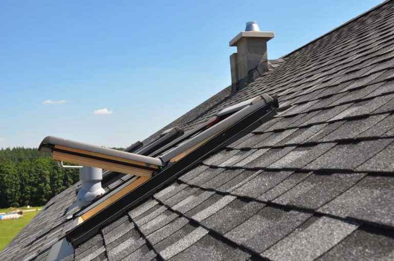 6 Signs Of Poor Roof Ventilation (And How To Fix It)