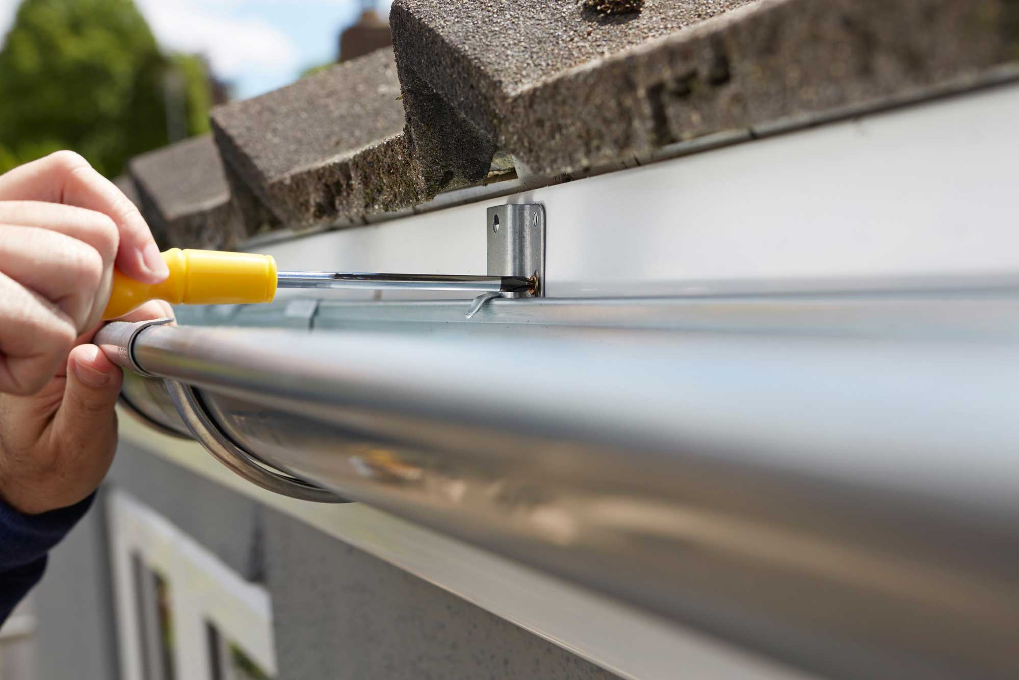 when to replace gutters, gutter damage, new gutters, Maryland